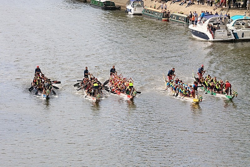 BV6R1916 - DRAGON BOAT RACES 2015 York Rotary Club