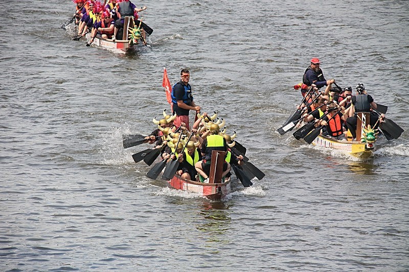 BV6R1607 - DRAGON BOAT RACES 2015 York Rotary Club
