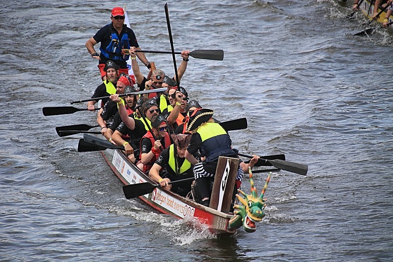 BV6R1688 - DRAGON BOAT RACES 2015 York Rotary Club