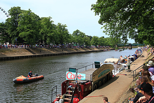 IMG_0682 - DRAGON BOAT RACE 2013 York Rotary Club