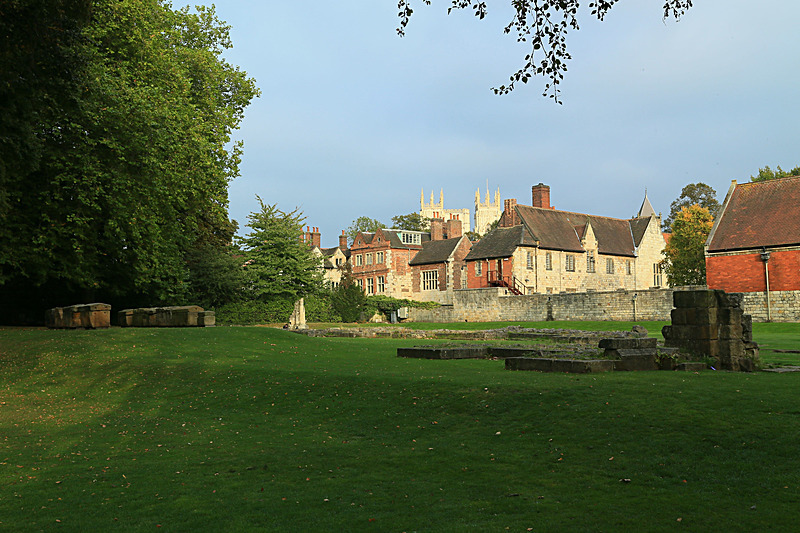 SEPTEMBER 2014-14 - FOUR SEASONS MUSEUM GARDENS
