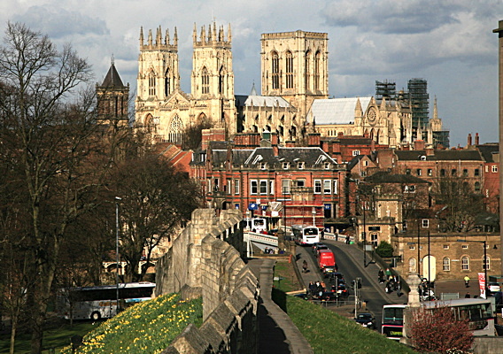 The Minster and Lendal Bridge - YORK AGAINST CANCER CALENDAR 2011