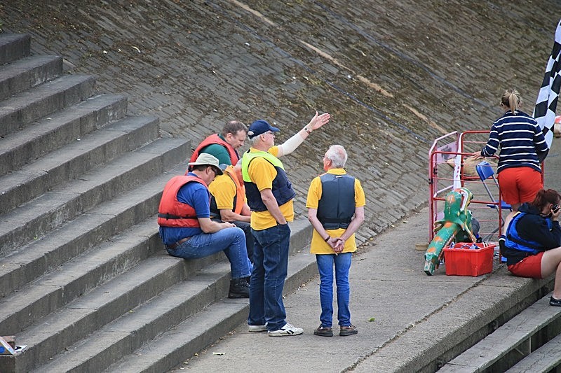 BV6R1901 - DRAGON BOAT RACES 2015 York Rotary Club