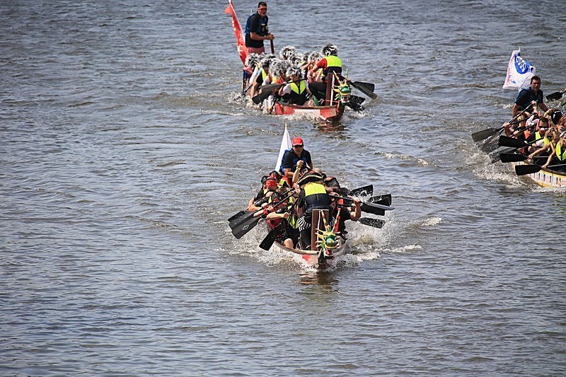BV6R1680 - DRAGON BOAT RACES 2015 York Rotary Club