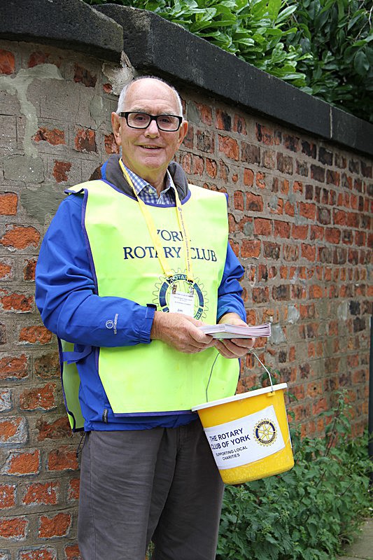 DRAGON BOAT RACE 10 July 2016 - 130 of 549 - DRAGON BOAT RACES 2016 York Rotary Club