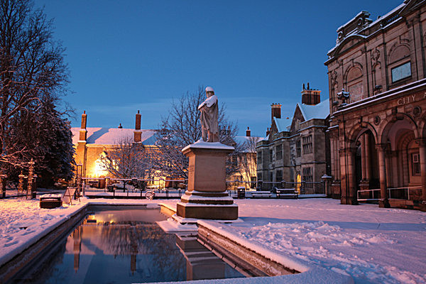 IMG_8662 WNTER DAWN YORK ART GALLERYWILLIAM ETTY  KINGS MANOR in Exhib - YORK SNOW 2008