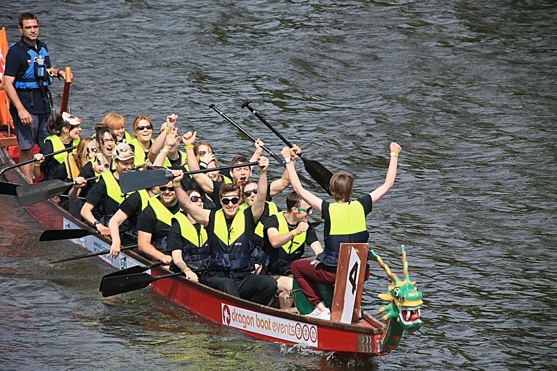 BV6R1485 - DRAGON BOAT RACES 2015 York Rotary Club