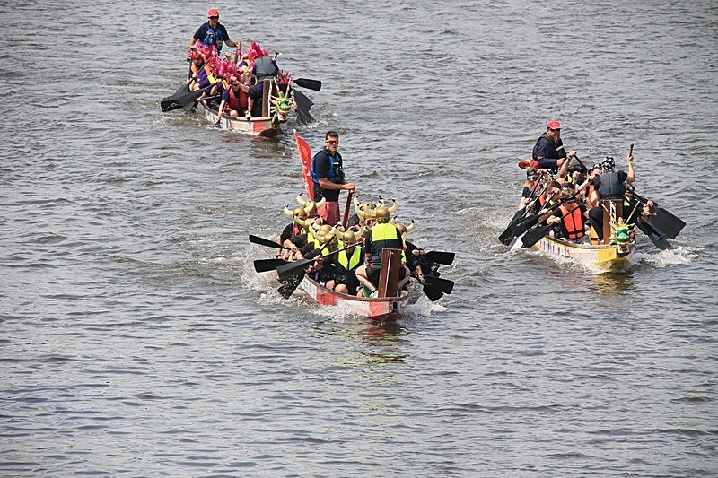 BV6R1604 - DRAGON BOAT RACES 2015 York Rotary Club