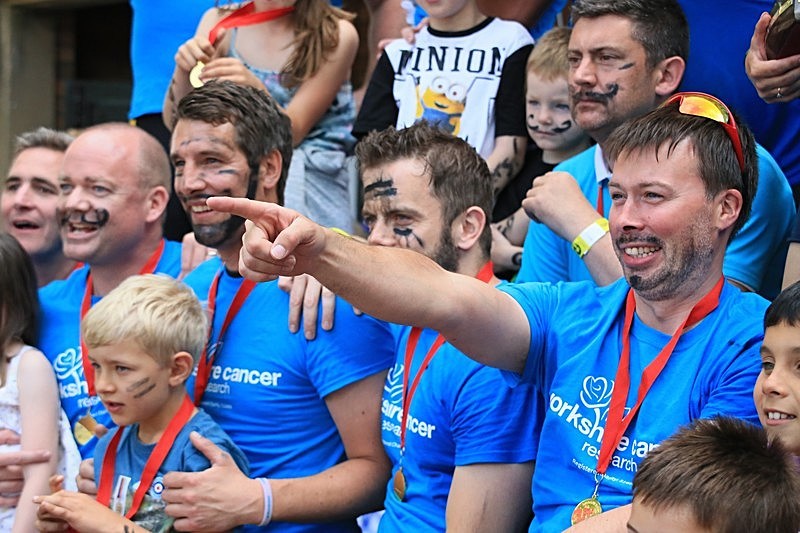 BV6R2066 - DRAGON BOAT RACES 2015 York Rotary Club