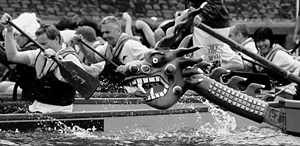  - DRAGON BOAT RACE 2009 York Rotary Club