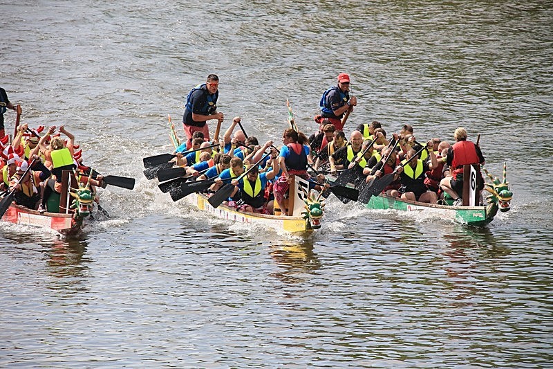 BV6R1909 - DRAGON BOAT RACES 2015 York Rotary Club