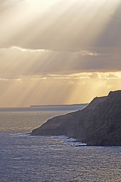 D  SUMBEAMS RAVENSCAR - MOODS, ROBIN HOOD'S BAY