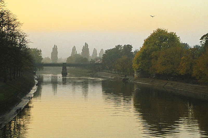 AUTUMN SUNSET RIVER OUSE YORK - PORTFOLIO 2015