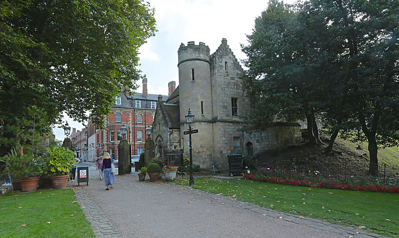 SEPTEMBER 2014-5 - FOUR SEASONS MUSEUM GARDENS