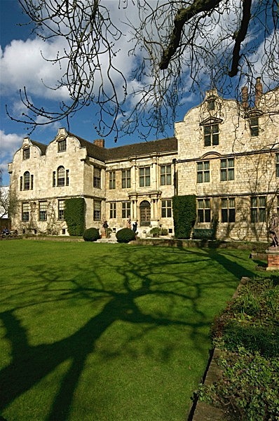 CS234 TREASURER'S HOUSE - YORK AGAINST CANCER ART EXHIBITION 23rd SEPT 2011