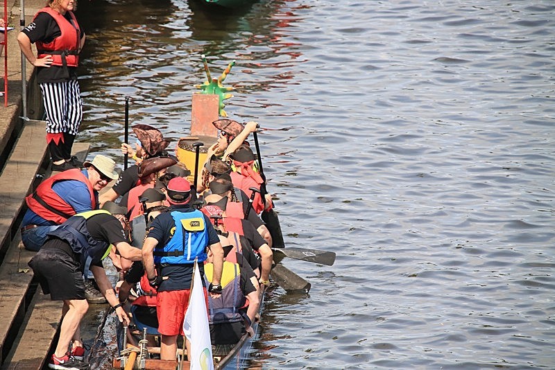 BV6R1439 - DRAGON BOAT RACES 2015 York Rotary Club