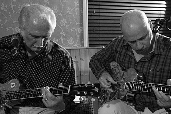 3989749 - Version 2 - MARK KNOPFLER & STEVE PHILLIPS
