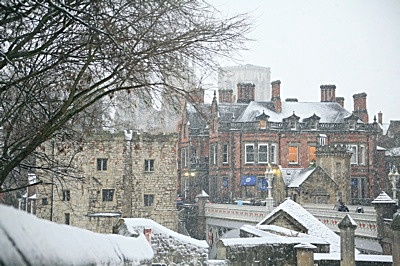 8 Lendal Tower and Minster - YORK SNOW 2008