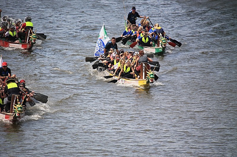 BV6R1681 - DRAGON BOAT RACES 2015 York Rotary Club