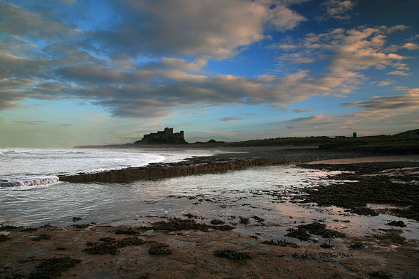 SUN SET BAMBURGH CASTLE NORTHU - NORTHUMBERLAND