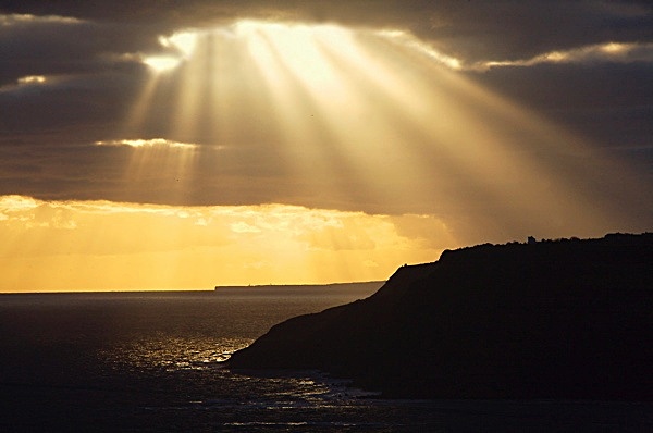 A SUNBEAMS RAVENSCAR - MOODS, ROBIN HOOD'S BAY