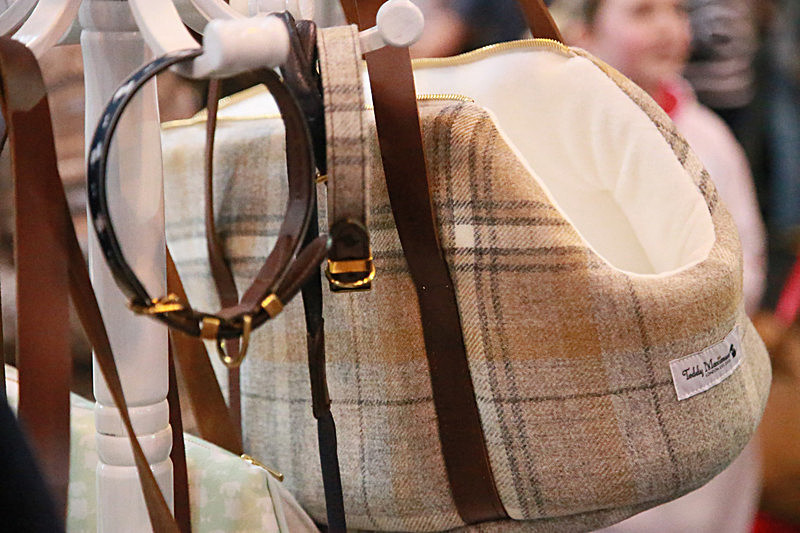 BV6R9327 - TEDDY MAXIMUS at Crufts March 2016. https://teddymaximus.com/