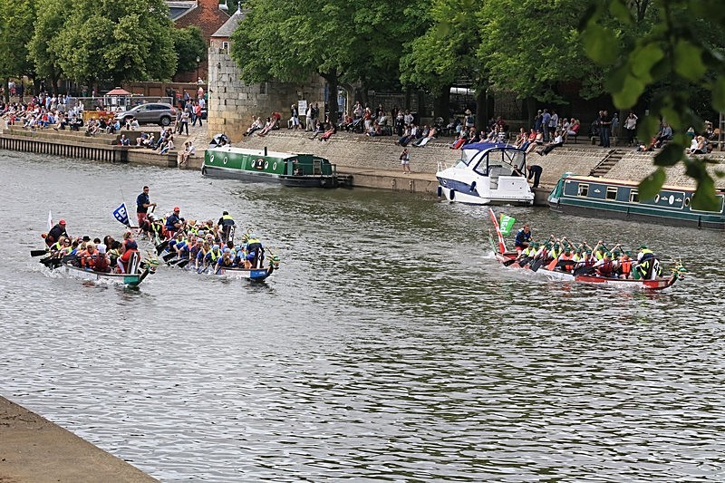 BV6R1832 - DRAGON BOAT RACES 2015 York Rotary Club