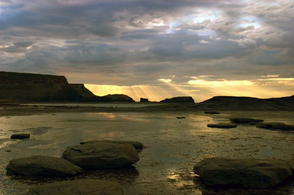 SALTWICK BAY - JOE CORNISH EXHIBITION PHOTOS 2007.