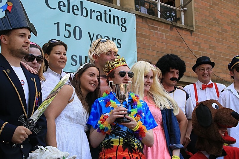 BV6R2092 - DRAGON BOAT RACES 2015 York Rotary Club