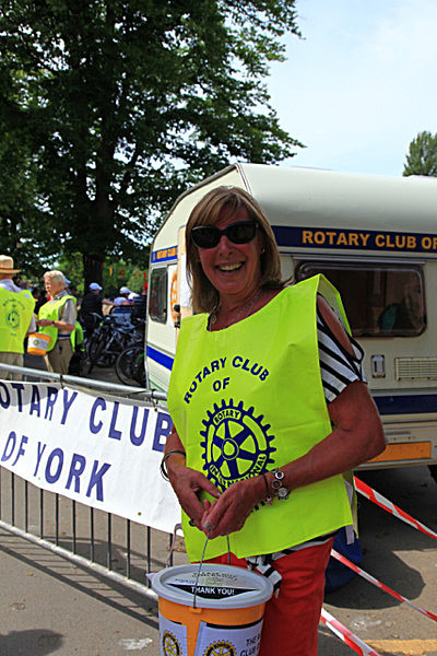 IMG_0830_2 - DRAGON BOAT RACE 2013 York Rotary Club