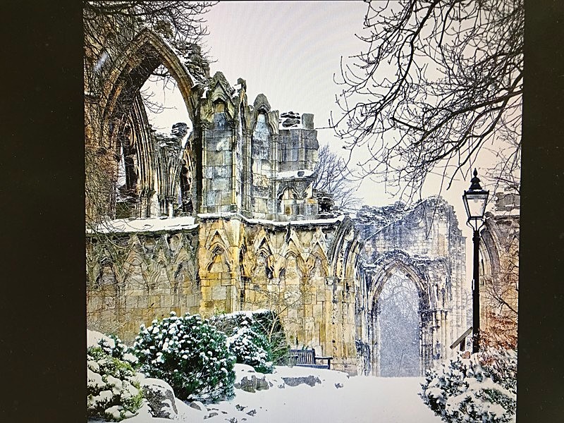 4335533D-A996-4CA3-879E-E1D53A9D4338 - YORK AGAINST CANCER CHRISTMAS CARDS & CALENDAR 2018