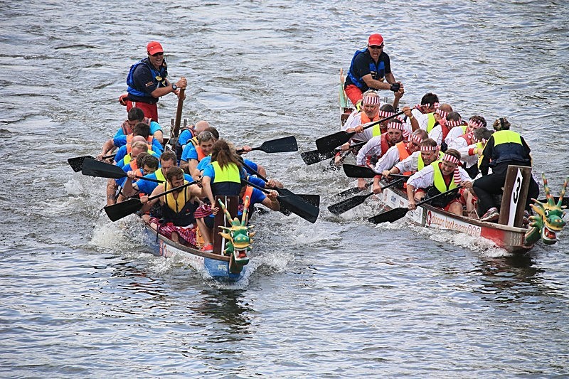 BV6R1720 - DRAGON BOAT RACES 2015 York Rotary Club