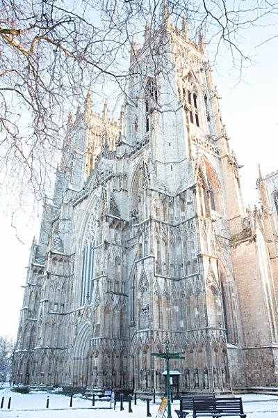 IMG_8794 SNOWY SUNRISEYORK MINSTER copy - YORK SNOW 2013