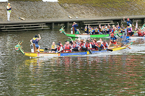 IMGL6689 - DRAGON BOAT RACE 2014 York Rotary Club