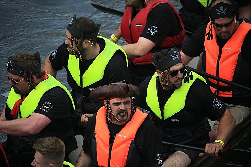 BV6R1696 - DRAGON BOAT RACES 2015 York Rotary Club