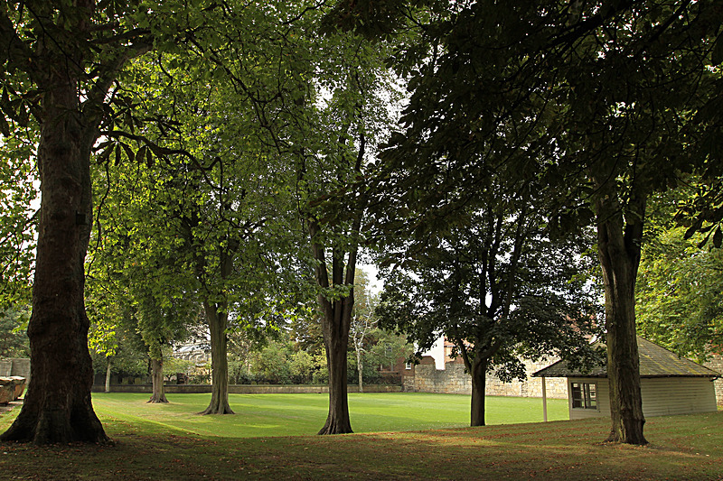 SEPTEMBER 2014  - FOUR SEASONS MUSEUM GARDENS