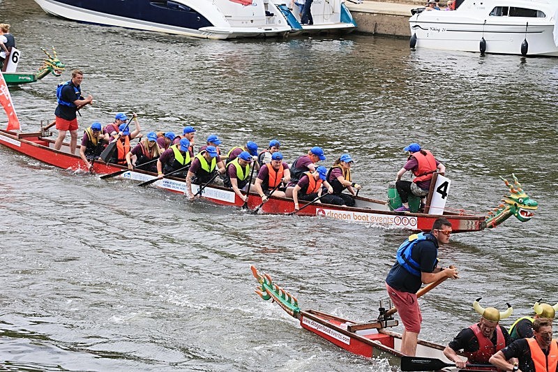 BV6R1856 - DRAGON BOAT RACES 2015 York Rotary Club