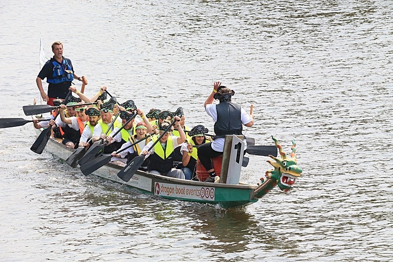 BV6R1562 - DRAGON BOAT RACES 2015 York Rotary Club