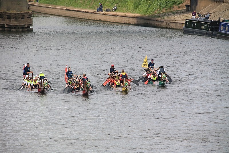 BV6R1497 - DRAGON BOAT RACES 2015 York Rotary Club