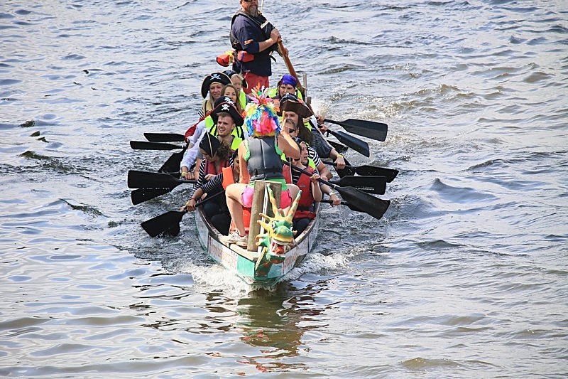 BV6R1763 - DRAGON BOAT RACES 2015 York Rotary Club
