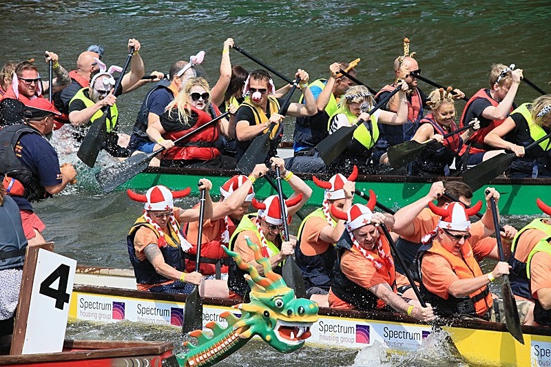 BV6R1590 - DRAGON BOAT RACES 2015 York Rotary Club