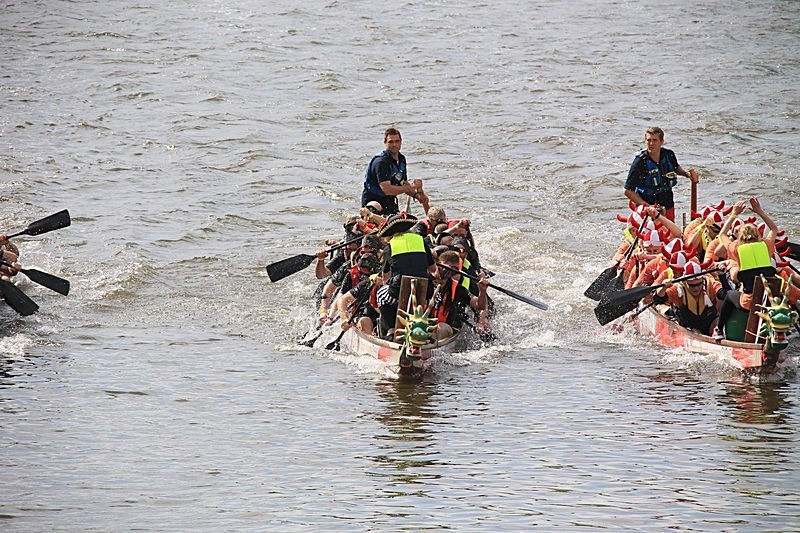 BV6R1911 - DRAGON BOAT RACES 2015 York Rotary Club