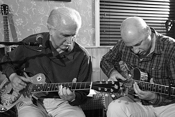 3956405 - Version 2 - MARK KNOPFLER & STEVE PHILLIPS