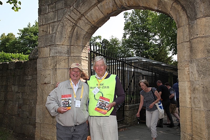 IMG_1847 - DRAGON BOAT RACES 2015 York Rotary Club