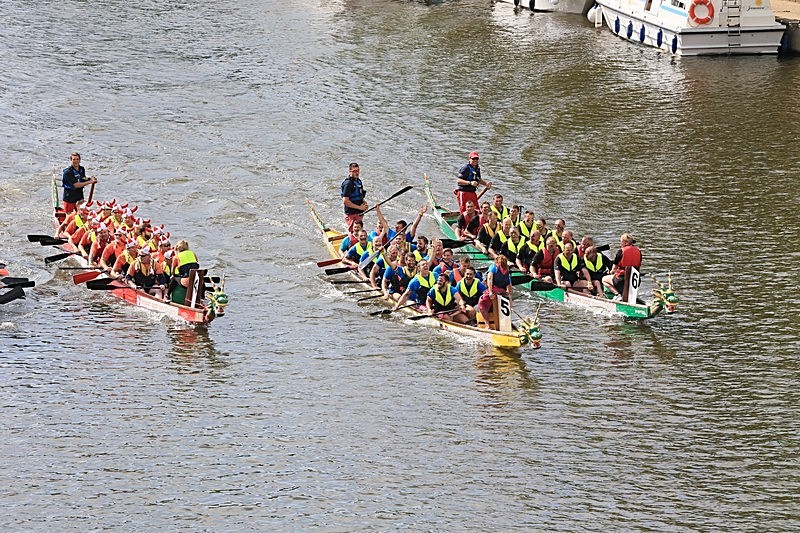 BV6R1919 - DRAGON BOAT RACES 2015 York Rotary Club