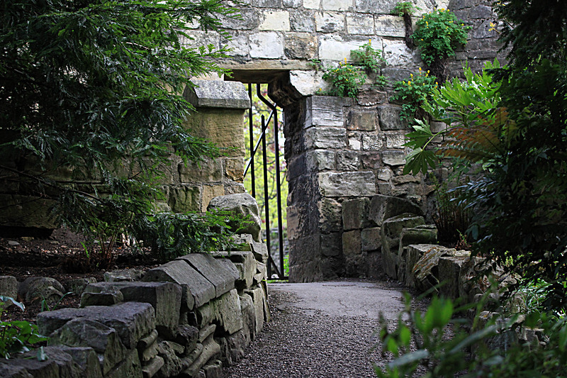 MAY 2015-16 - FOUR SEASONS MUSEUM GARDENS