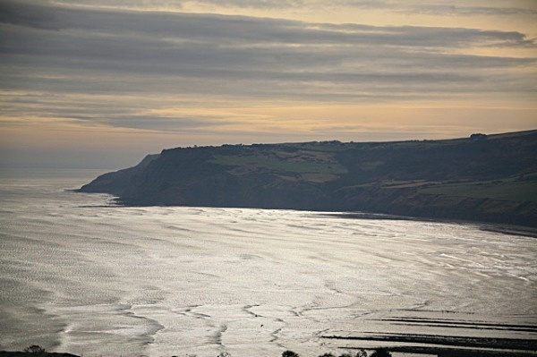 27 - MOODS, ROBIN HOOD'S BAY