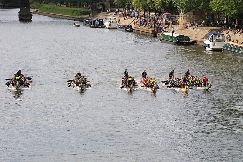 BV6R1908 - DRAGON BOAT RACES 2015 York Rotary Club