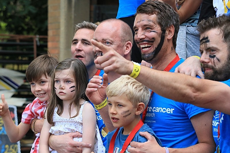 BV6R2064 - DRAGON BOAT RACES 2015 York Rotary Club
