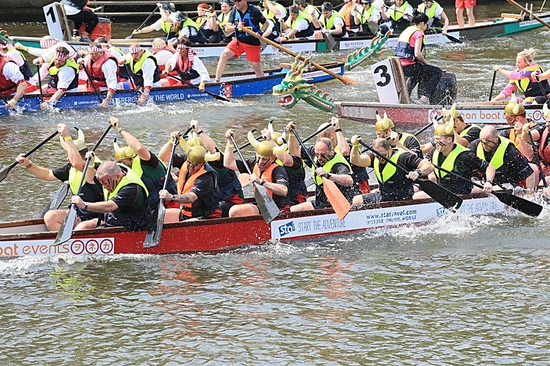 BV6R1577 - DRAGON BOAT RACES 2015 York Rotary Club